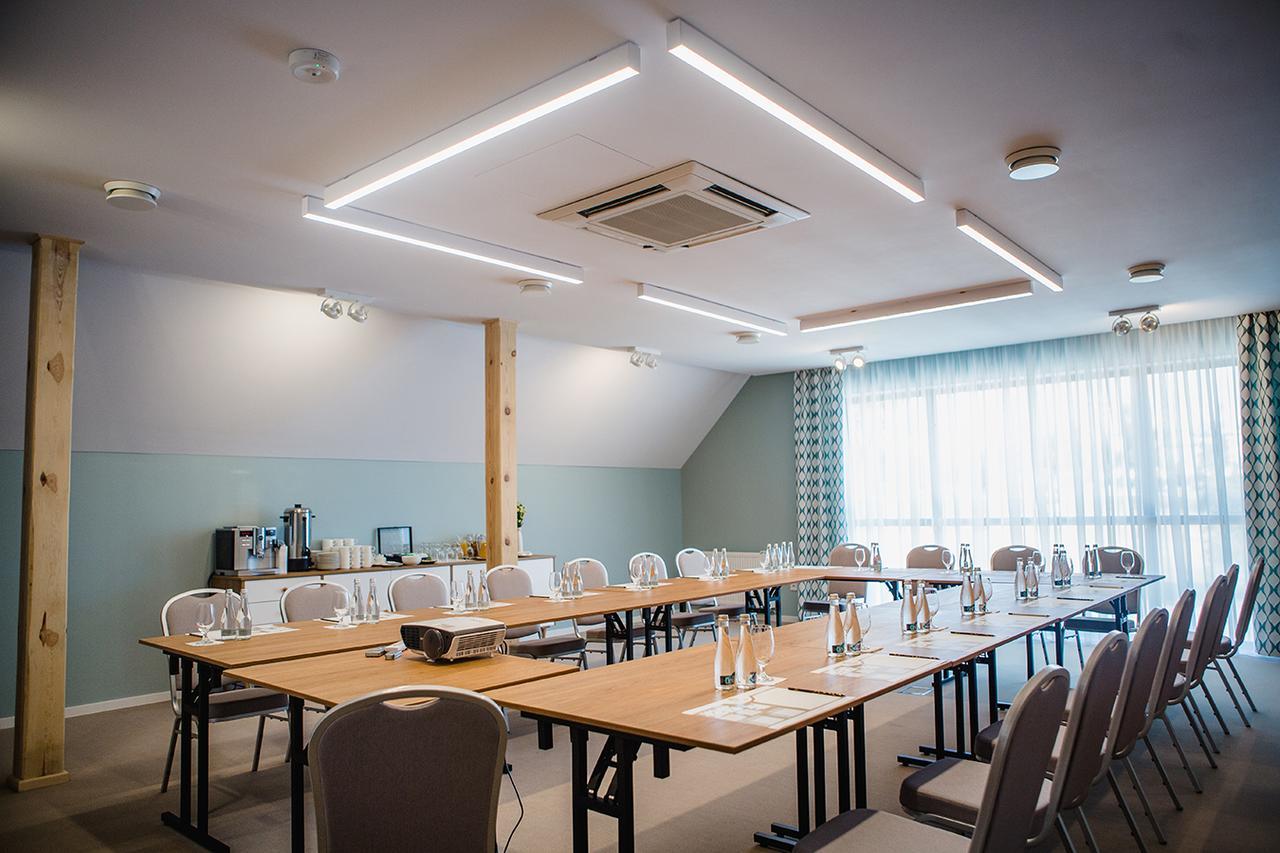 Bulwary Biznes Bed & Breakfast Мелец Екстериор снимка
